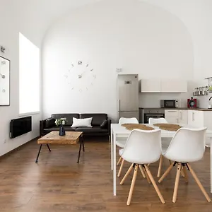  Apartamento B17 Bajcsy